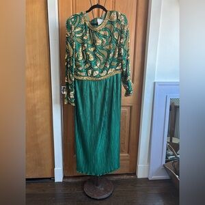 Elegant Green and Gold Sequin Dress